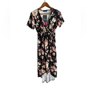 DUE TIME MATERNITY Floral High-Low Wrap Dress Short Sleeve Black Pink Size M.